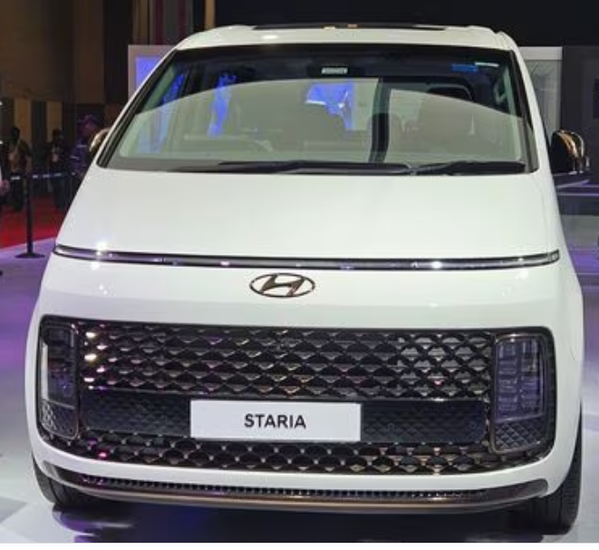 Hyundai Staria 2025: Premium MPV Design, Features, and Specifications at Auto Expo